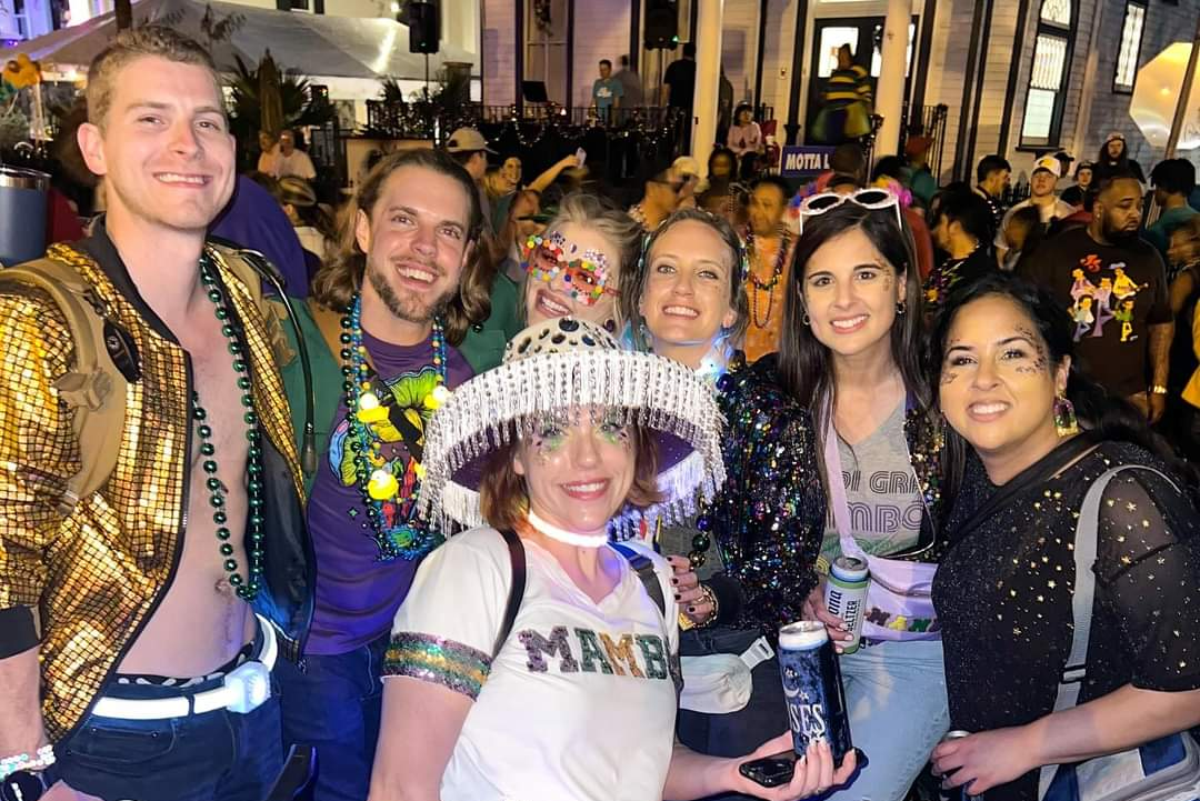 Light Up the Night: Festival Fashion Meets the Vibrant Essence of New Orleans with Nion Lights