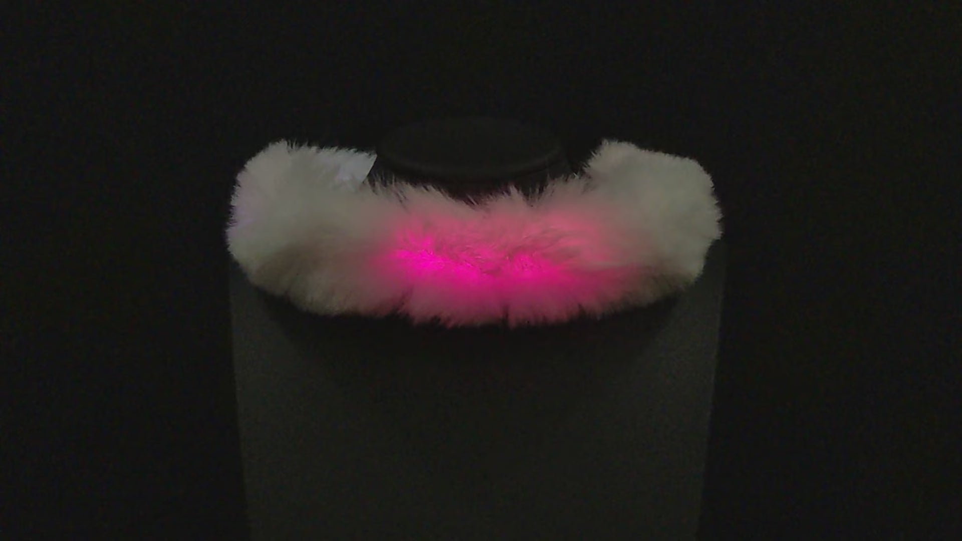 Faux Fur LED Glow Choker with pink chase animation